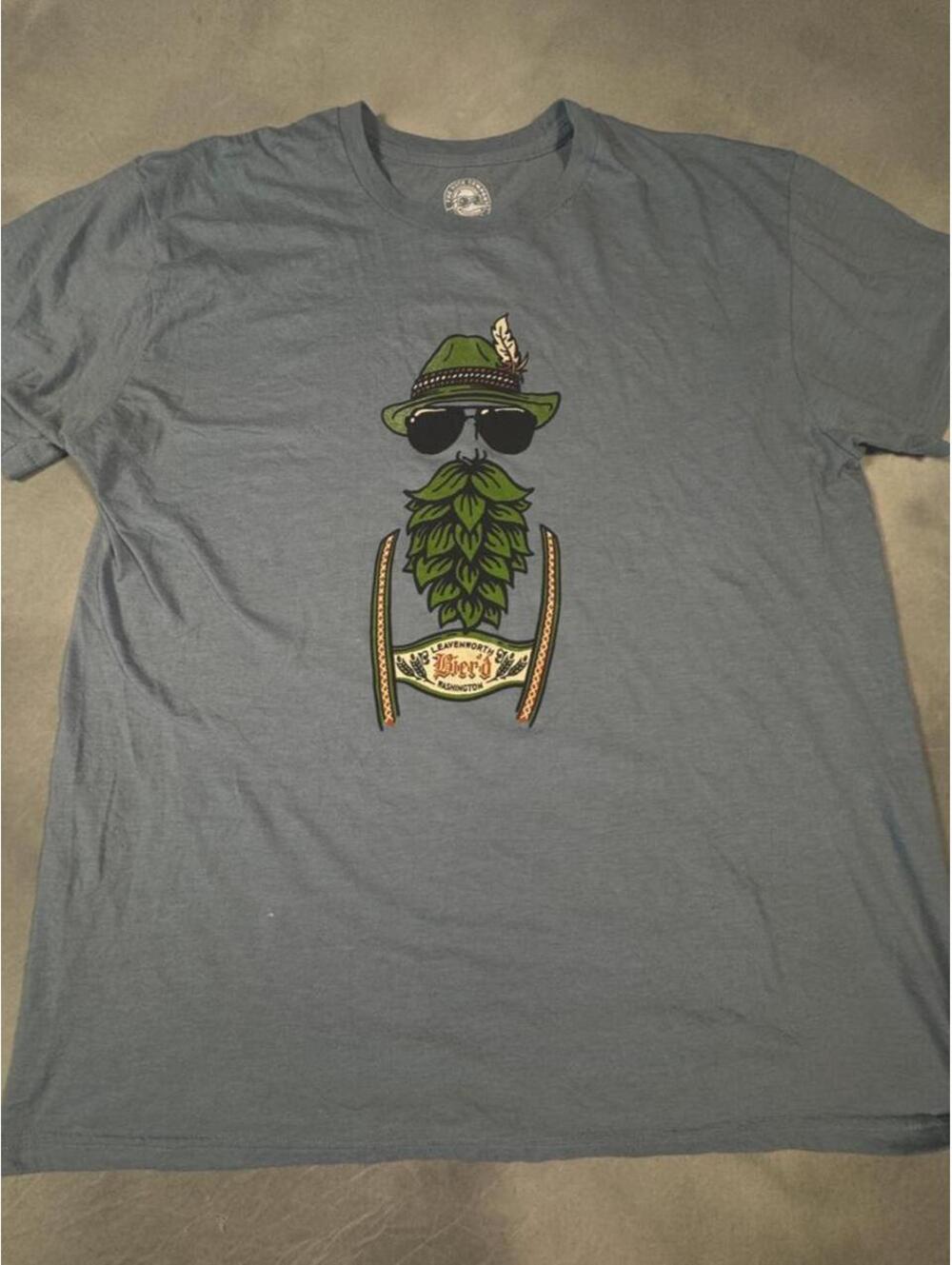 The Duck Company Leavenworth Washington Bier T-Shirt Large Oktoberfest Hop Beard